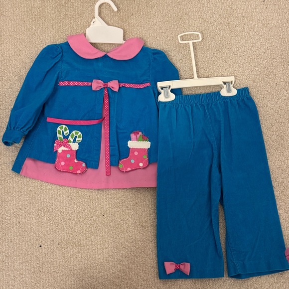 Blue and Pink Toddler Outfit with Stocking Design - Picture 1 of 4
